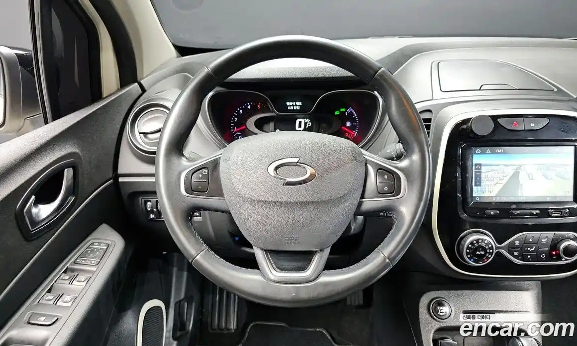 Renault QM3 2018 1.5 Автомат в Москве № 938011, фото 13