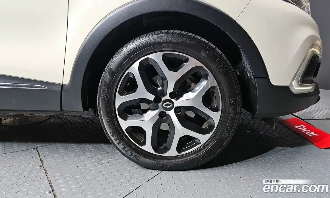 Renault QM3 2018 1.5 Автомат в Москве № 938011, фото 5