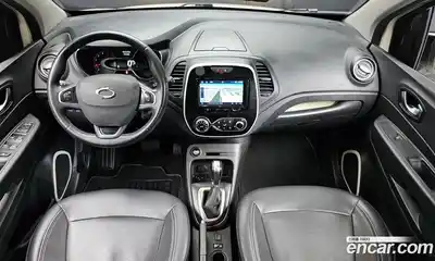 Renault QM3 2018 1.5 Автомат в Москве № 938011, миниатюра 7