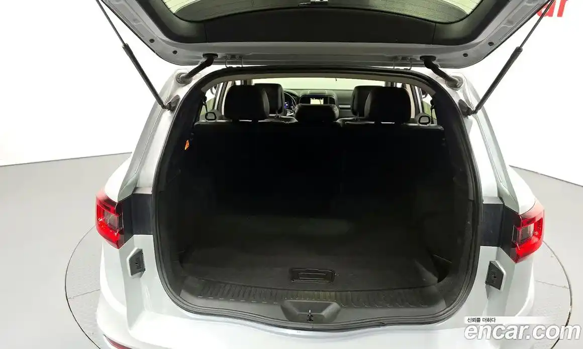 Renault QM6 2016 2.0 Автомат в Москве № 938300, фото 20