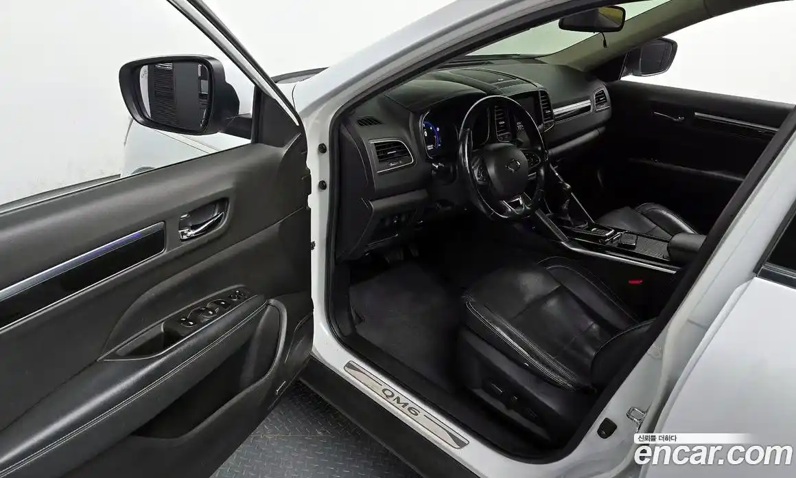 Renault QM6 2016 2.0 Автомат в Москве № 938300, фото 10