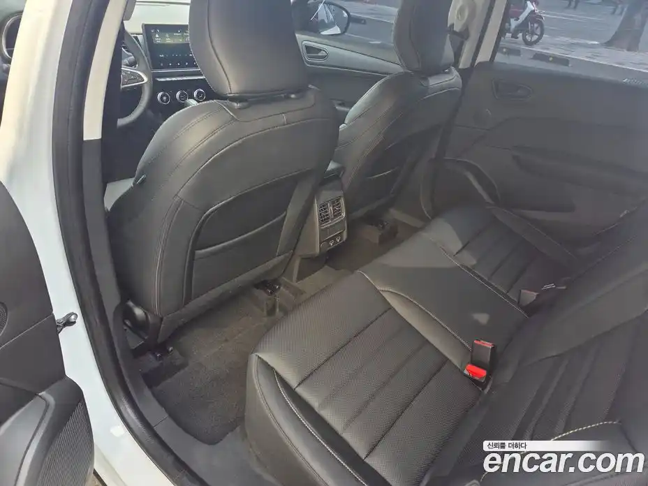 Renault Arkana 2025 1.6 Автомат в Москве № 938416, фото 7