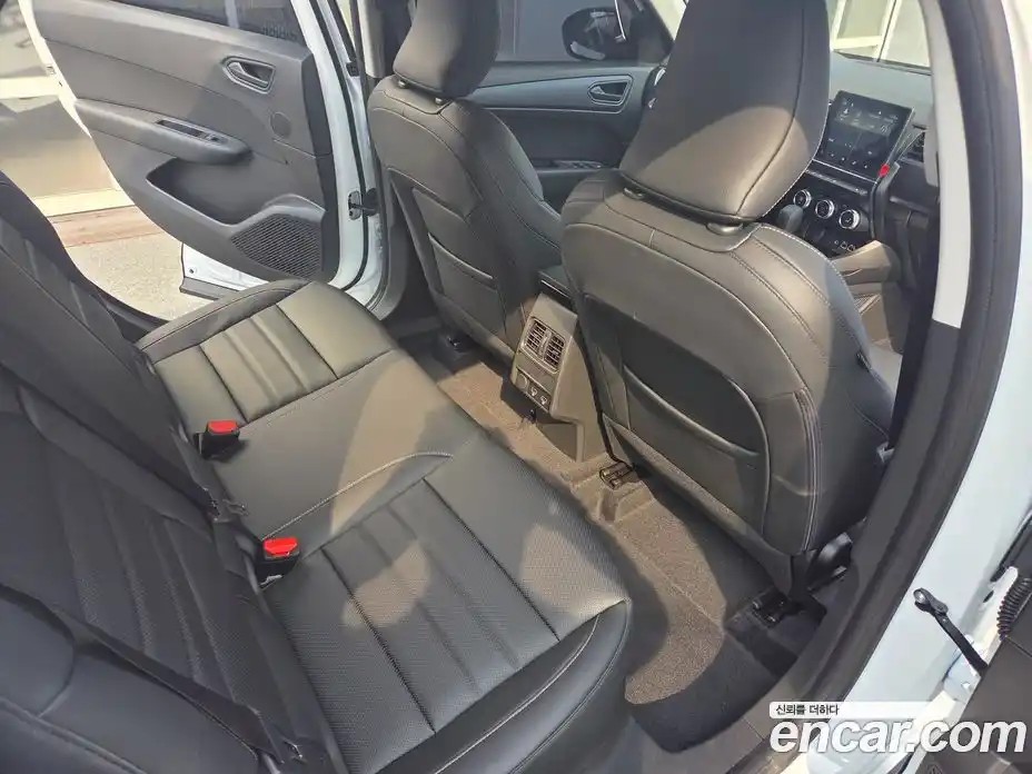 Renault Arkana 2025 1.6 Автомат в Москве № 938416, фото 8