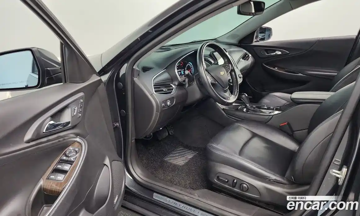 Chevrolet Malibu 2017 1.5 гидро в Москве № 105476, фото 10