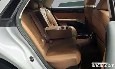 Hyundai Grandeur 2023 1.6 Автомат в Москве № 112108, миниатюра 12