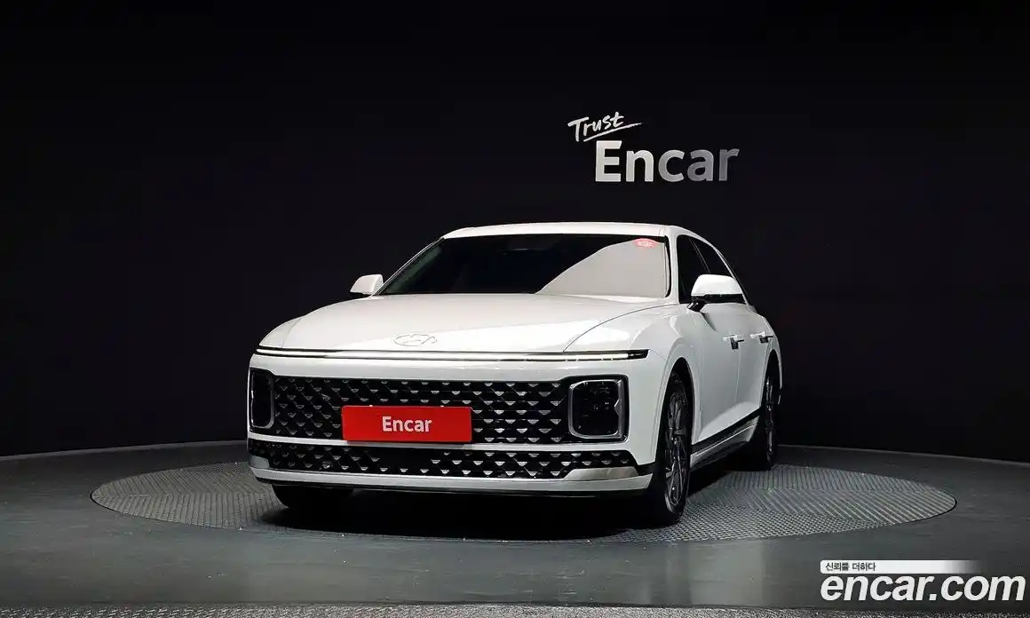 Hyundai Grandeur 2023 1.6 Автомат в Москве № 112108, фото 3