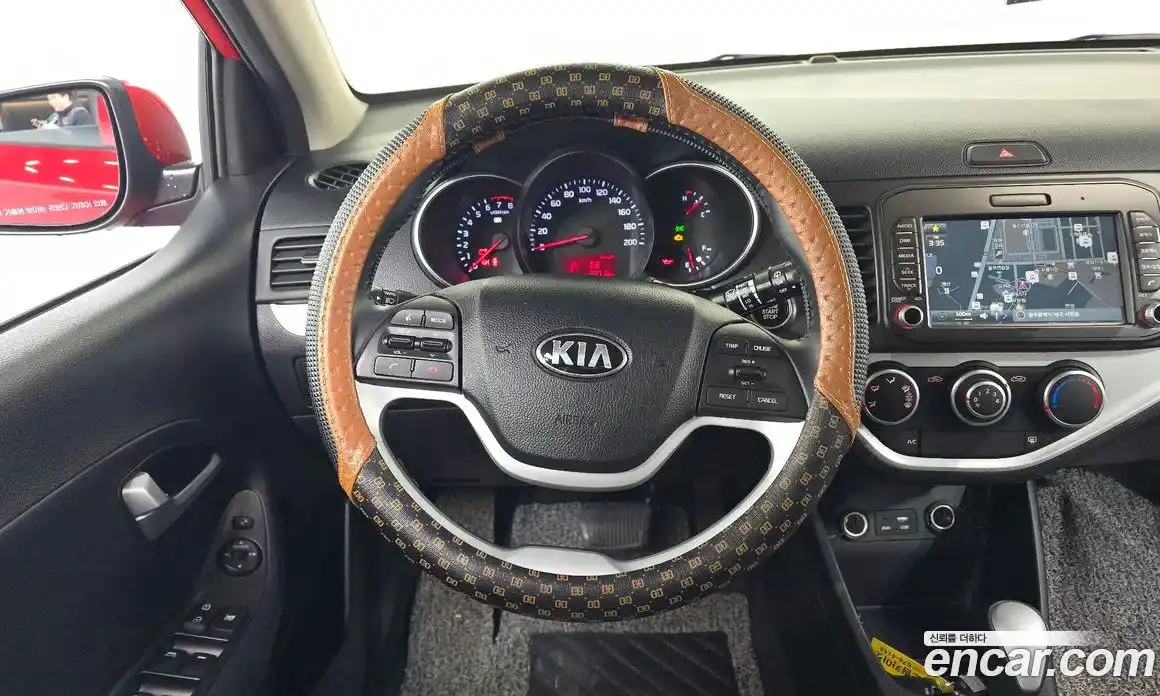 Kia Morning 2015 1.0 Автомат в Москве № 121647, фото 13