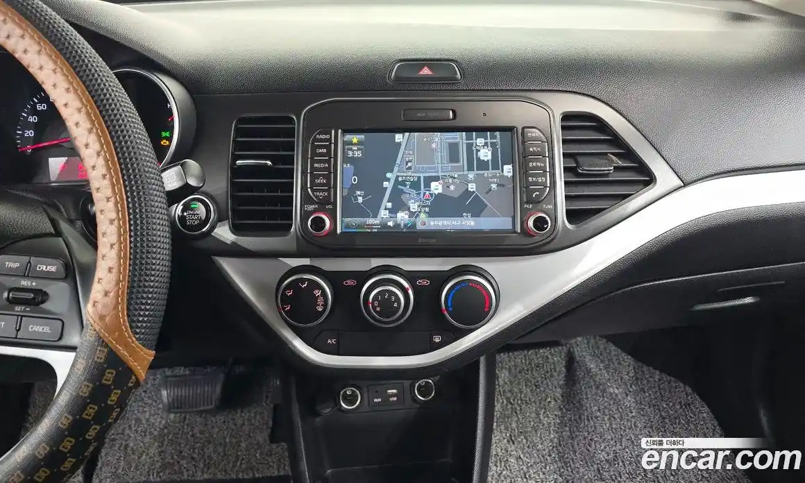 Kia Morning 2015 1.0 Автомат в Москве № 121647, фото 14