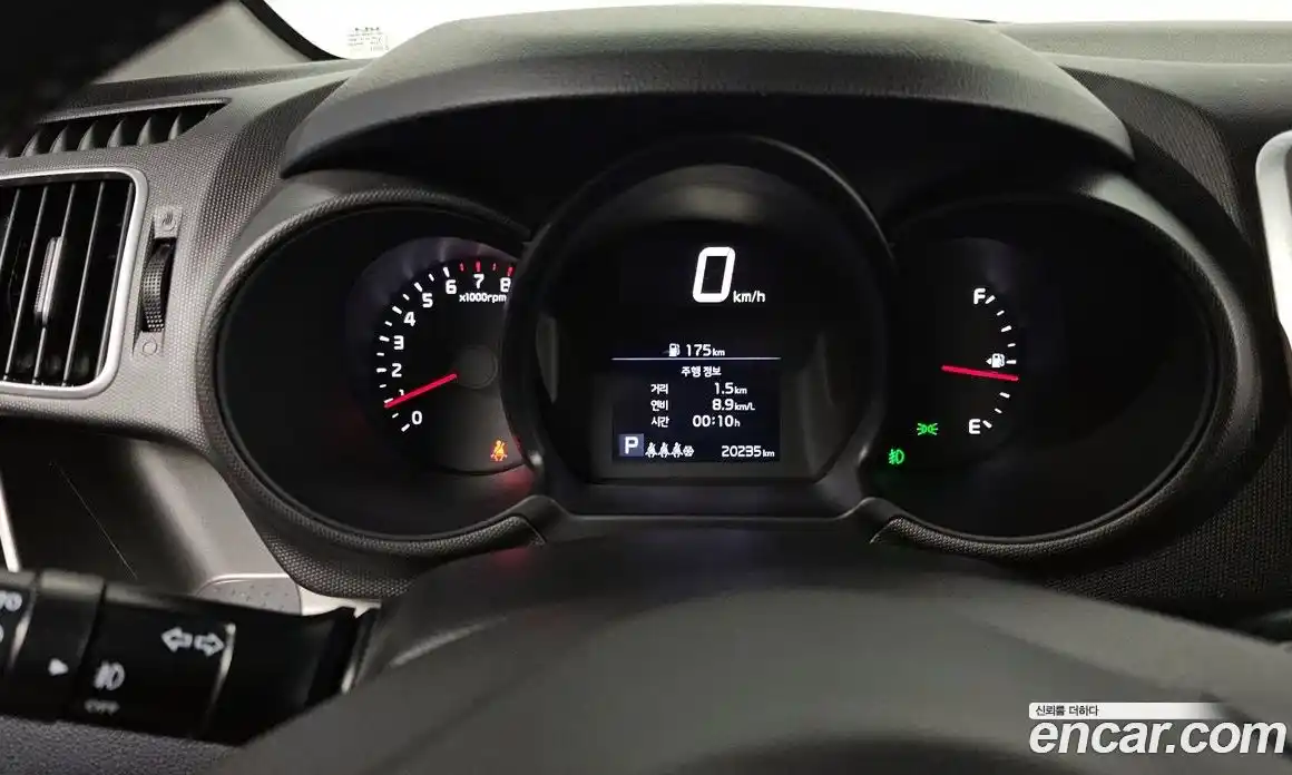 Kia Ray 2022 1.0 гидро в Москве № 123981, фото 8
