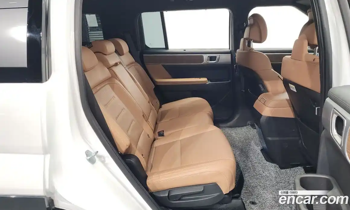 Hyundai Santa Fe 2023 1.6 гидро в Москве № 131032, фото 12