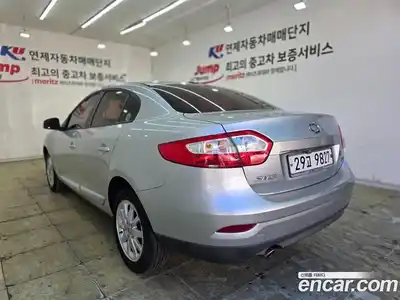 Renault SM3 2010 1.6 гидро в Москве № 149680, миниатюра 4