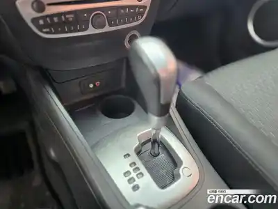Renault SM3 2010 1.6 гидро в Москве № 149680, миниатюра 7