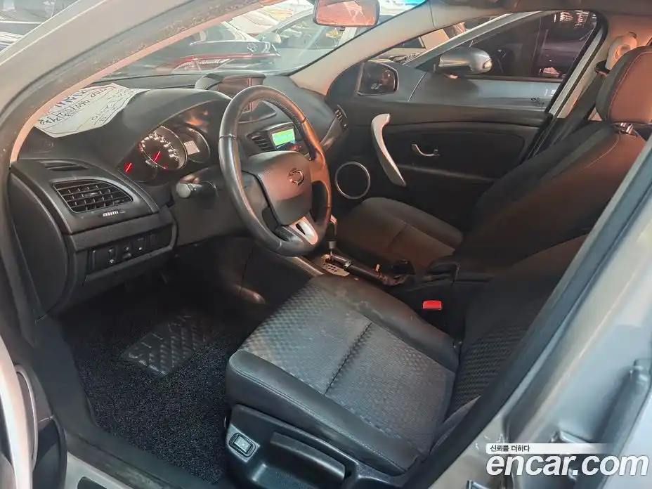 Renault SM3 2010 1.6 гидро в Москве № 149680, фото 9