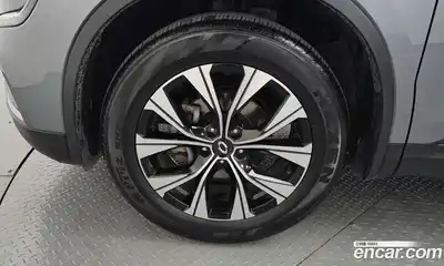 Renault QM6 2022 2.0 гидро в Москве № 179240, миниатюра 5