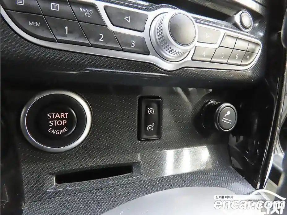 Renault QM5 2013 2.0 Автомат в Москве № 186505, фото 16