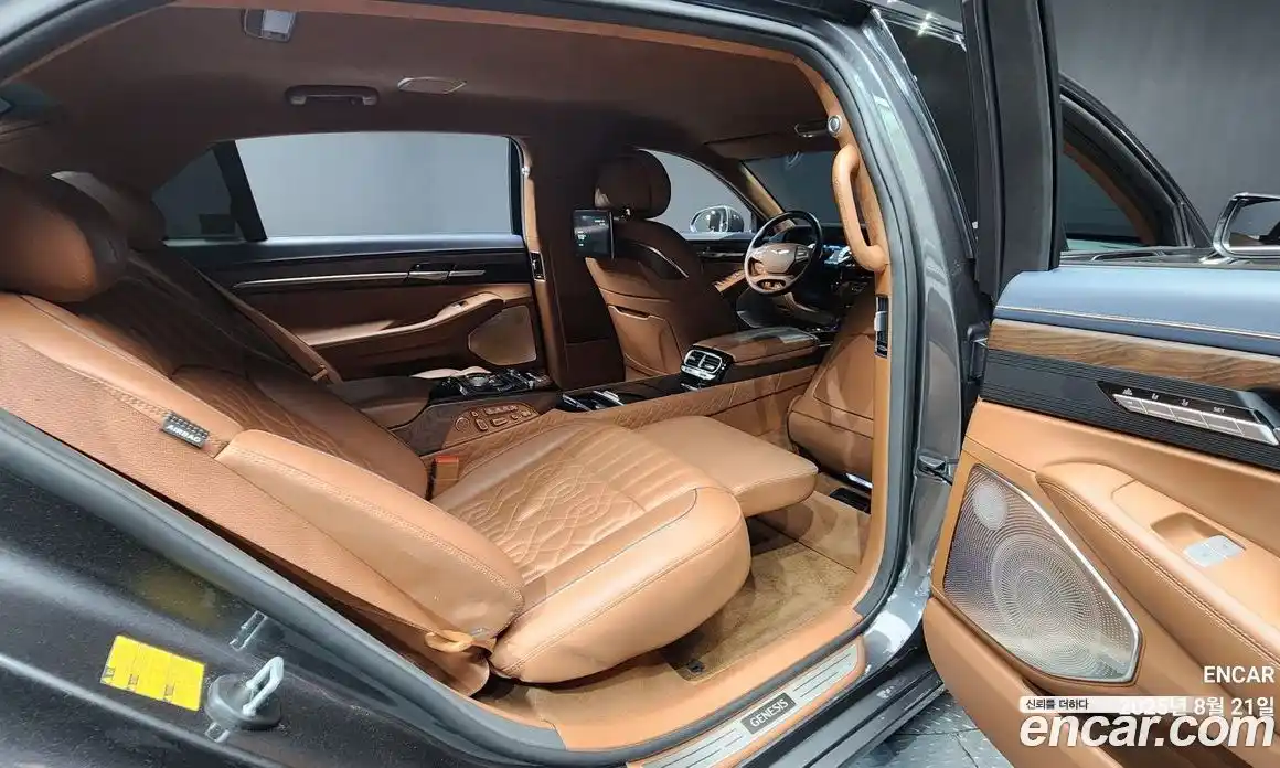 Genesis G90 2020 5.0 гидро в Москве № 18785, фото 12