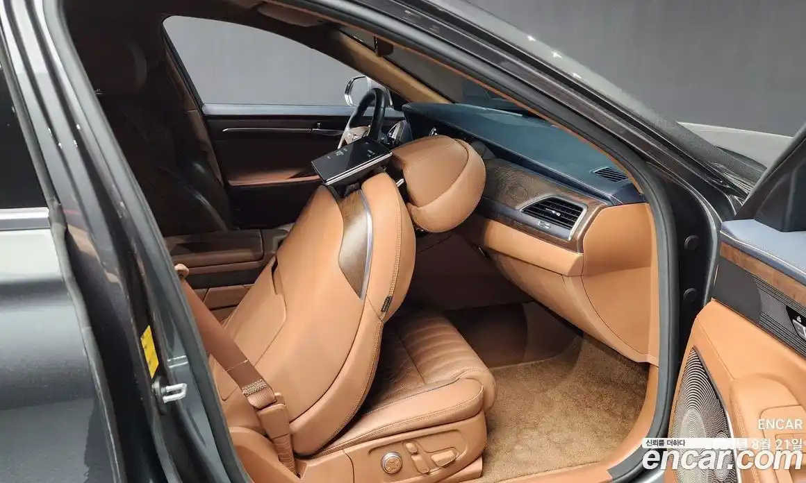 Genesis G90 2020 5.0 гидро в Москве № 18785, фото 16