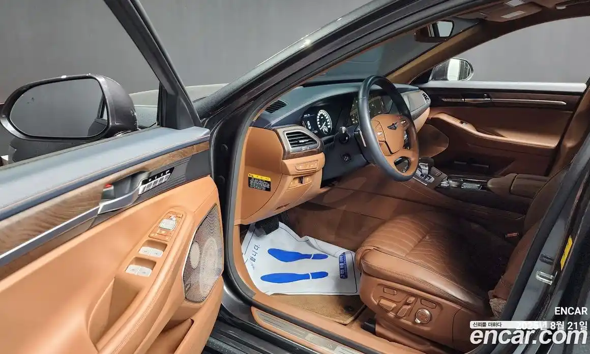 Genesis G90 2020 5.0 гидро в Москве № 18785, фото 10