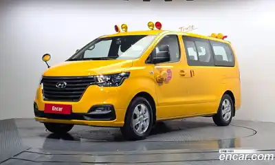 Hyundai Starex, 2021