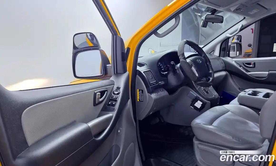 Hyundai Starex 2021 2.4 гидро в Москве № 7794, фото 11