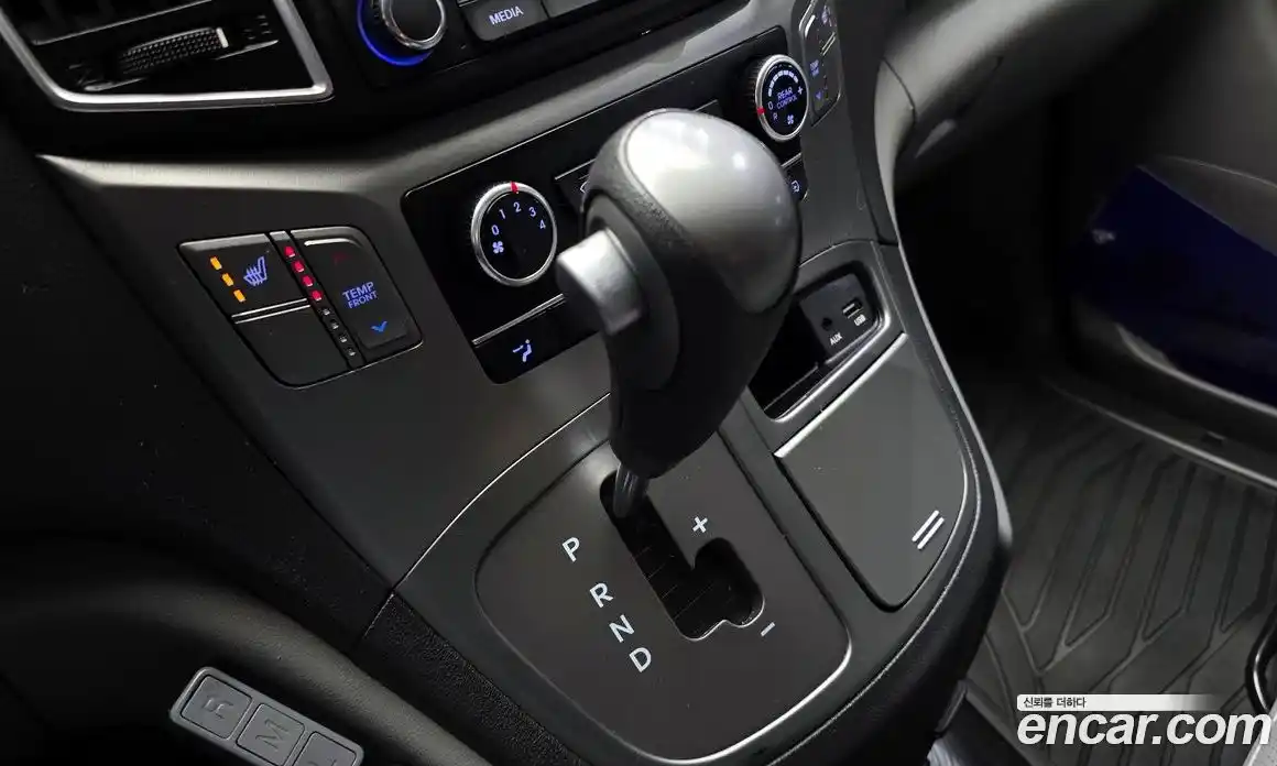 Hyundai Starex 2021 2.4 гидро в Москве № 7794, фото 9