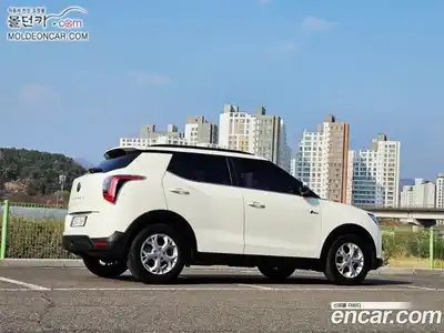 SsangYong TIBOLI 2021 1.5 Автомат в Москве № 818836, миниатюра 2