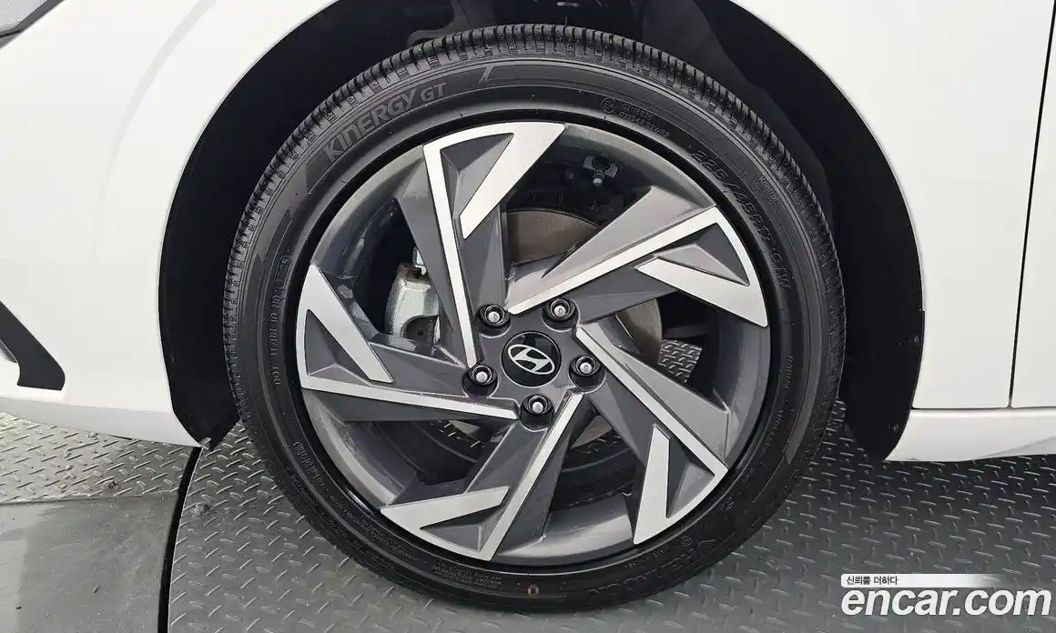 Hyundai Avante 2025 1.6 Автомат в Москве № 925936, фото 5