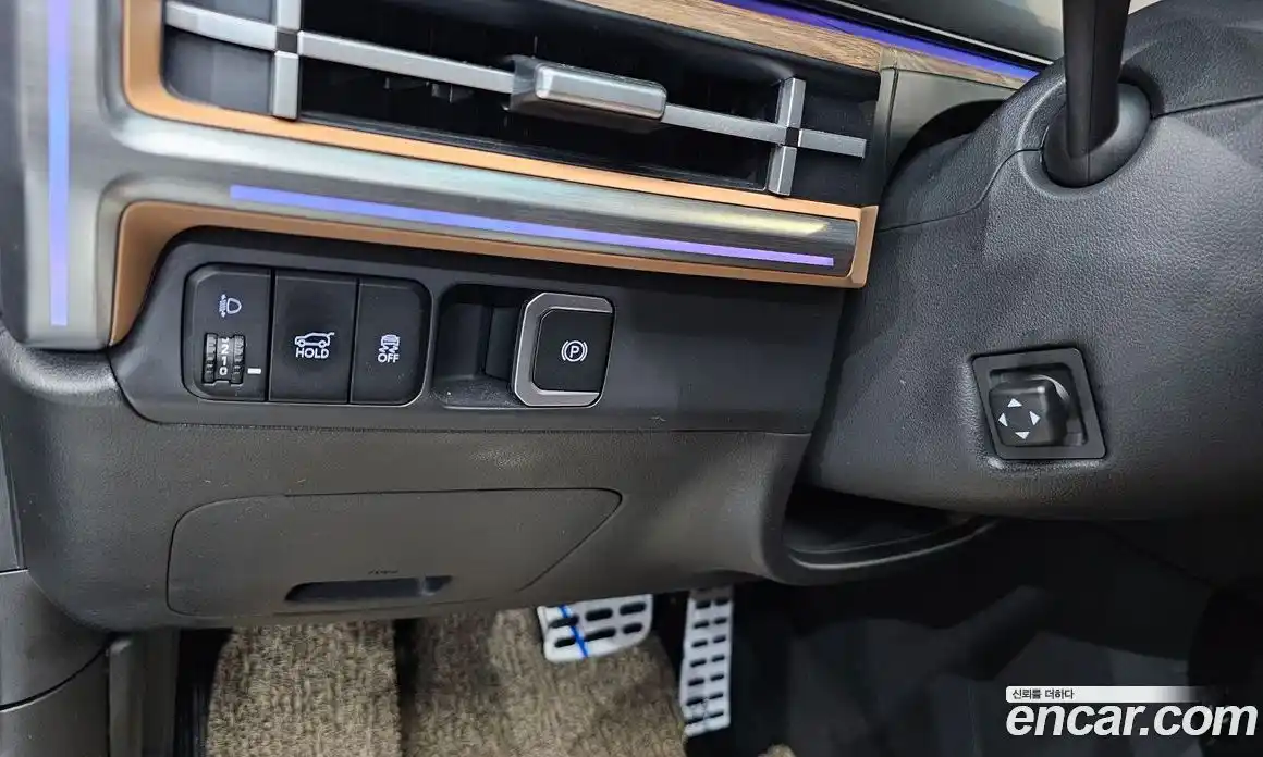 Hyundai Santa Fe 2024 1.6 Автомат в Москве № 926035, фото 13