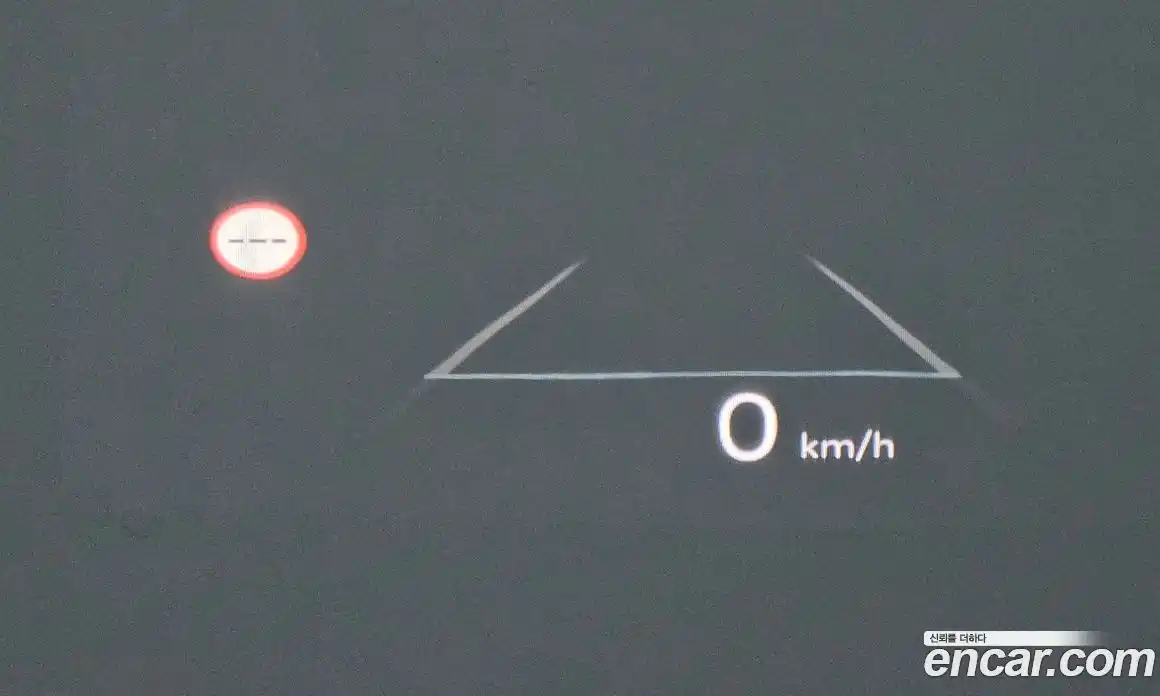 Hyundai Santa Fe 2024 1.6 Автомат в Москве № 926035, фото 18