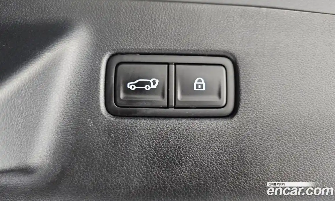 Hyundai Santa Fe 2024 1.6 Автомат в Москве № 926035, фото 20