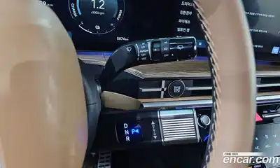 Hyundai Santa Fe 2024 1.6 Автомат в Москве № 926035, миниатюра 9