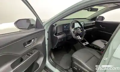 Hyundai Kona 2023 1.6 Автомат в Москве № 926079, миниатюра 10