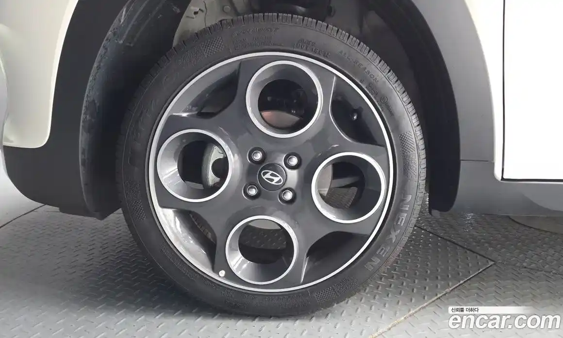 Hyundai Casper 2025 1.0 гидро в Москве № 926090, фото 5
