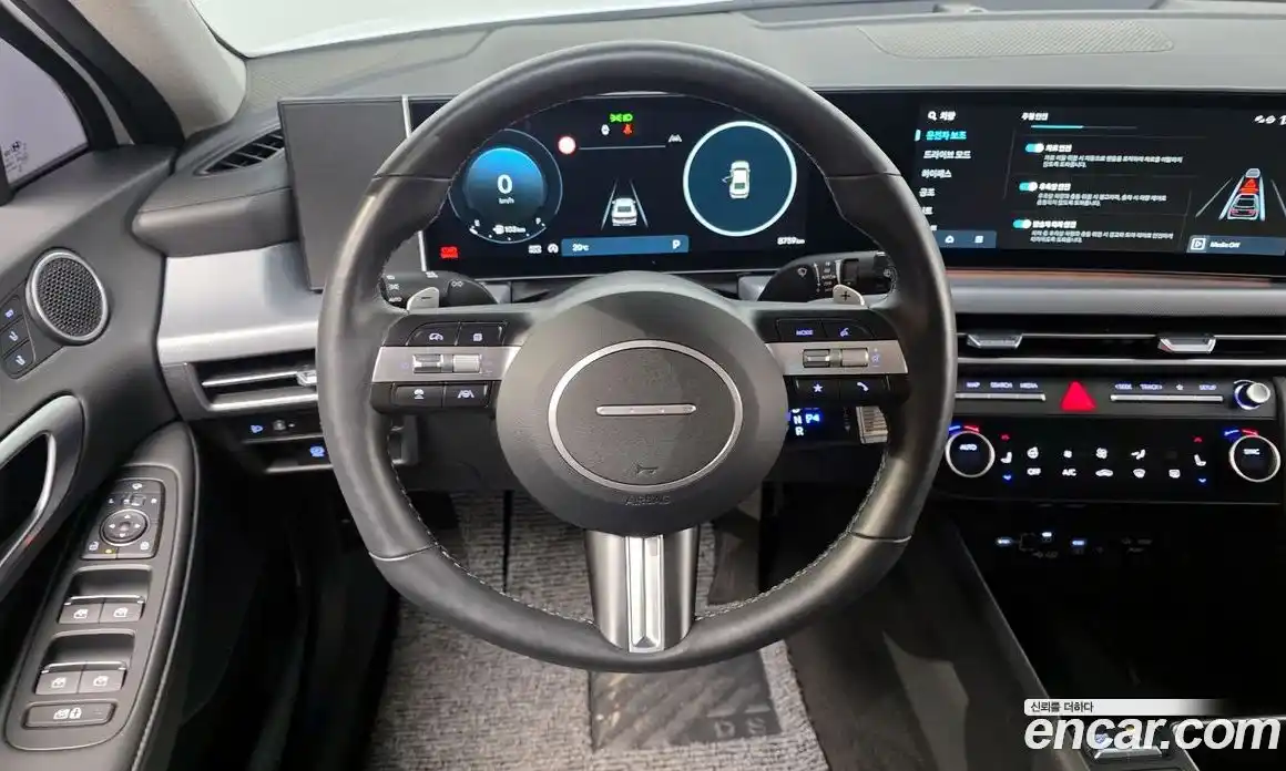 Hyundai Sonata 2023 1.6 Автомат в Москве № 926117, фото 13