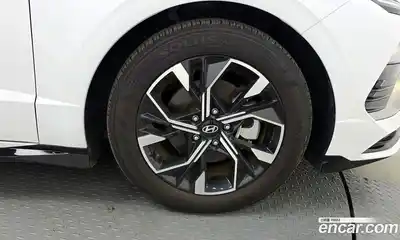 Hyundai Sonata 2023 1.6 Автомат в Москве № 926117, миниатюра 5