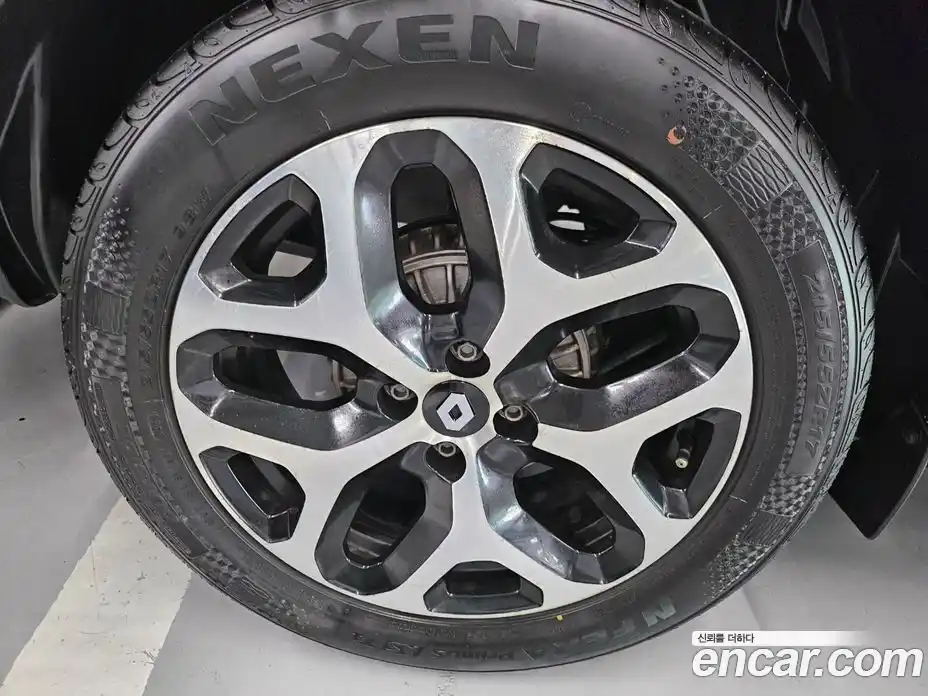 Renault QM3 2019 1.5 гидро в Москве № 926253, фото 20
