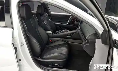 Hyundai Avante 2025 2.0 Автомат в Москве № 926410, миниатюра 10