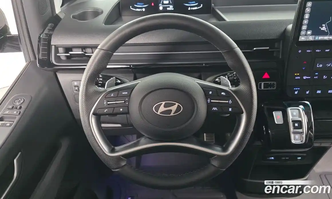 Hyundai Staria 2024 3.5 Автомат в Москве № 926623, фото 14