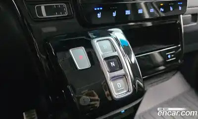 Hyundai Staria 2024 3.5 Автомат в Москве № 926623, миниатюра 9