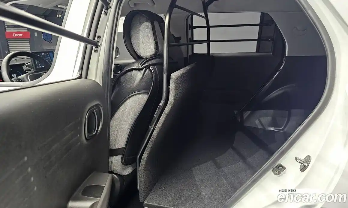 Hyundai Casper 2023 1.0 гидро в Москве № 926757, фото 13