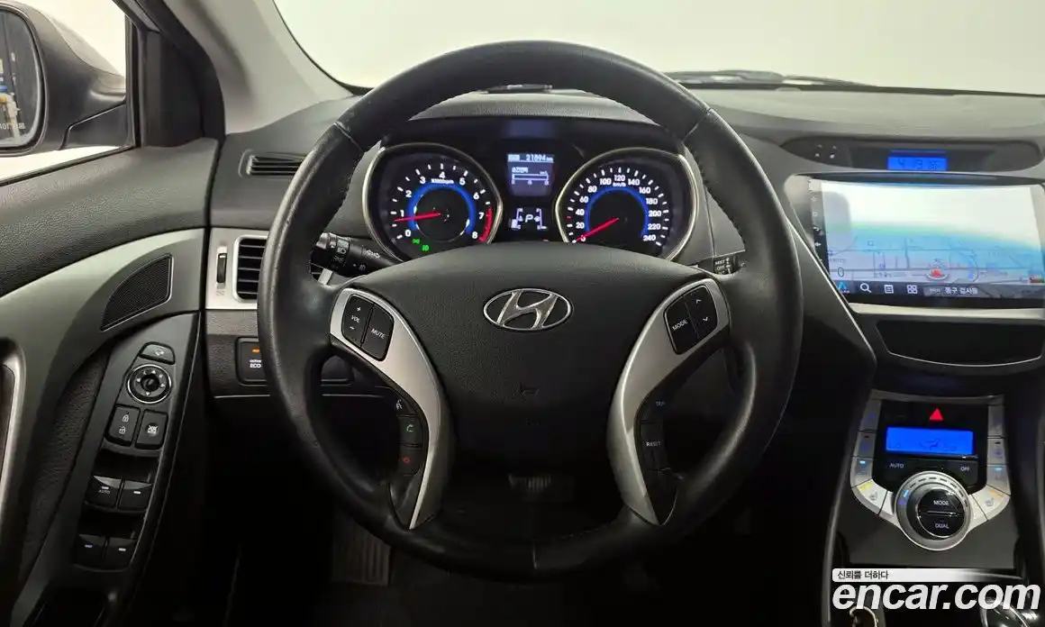 Hyundai Avante 2010 1.6 гидро в Москве № 926764, фото 12