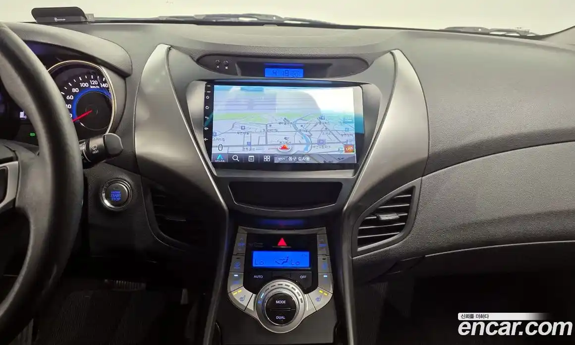 Hyundai Avante 2010 1.6 гидро в Москве № 926764, фото 14