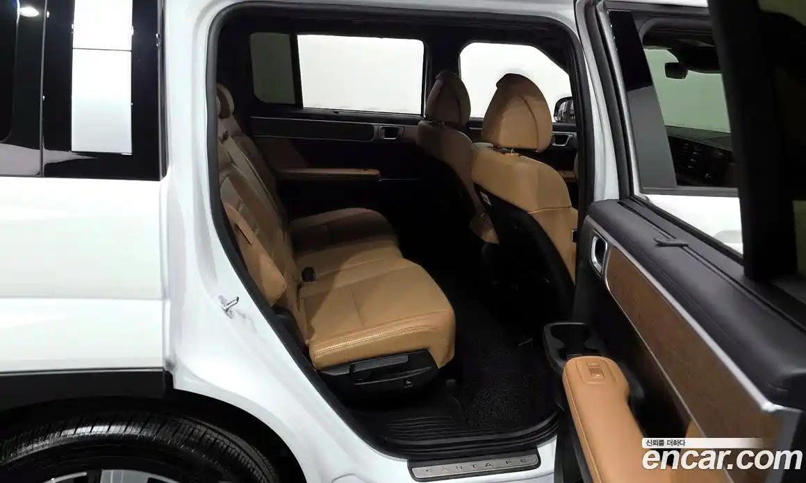 Hyundai Santa Fe 2024 2.5 Автомат в Москве № 926780, фото 12