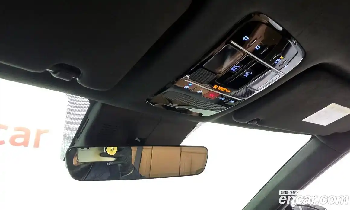 Hyundai Santa Fe 2024 2.5 Автомат в Москве № 926780, фото 17