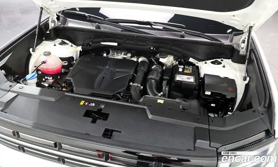 Hyundai Santa Fe 2024 2.5 Автомат в Москве № 926780, фото 6