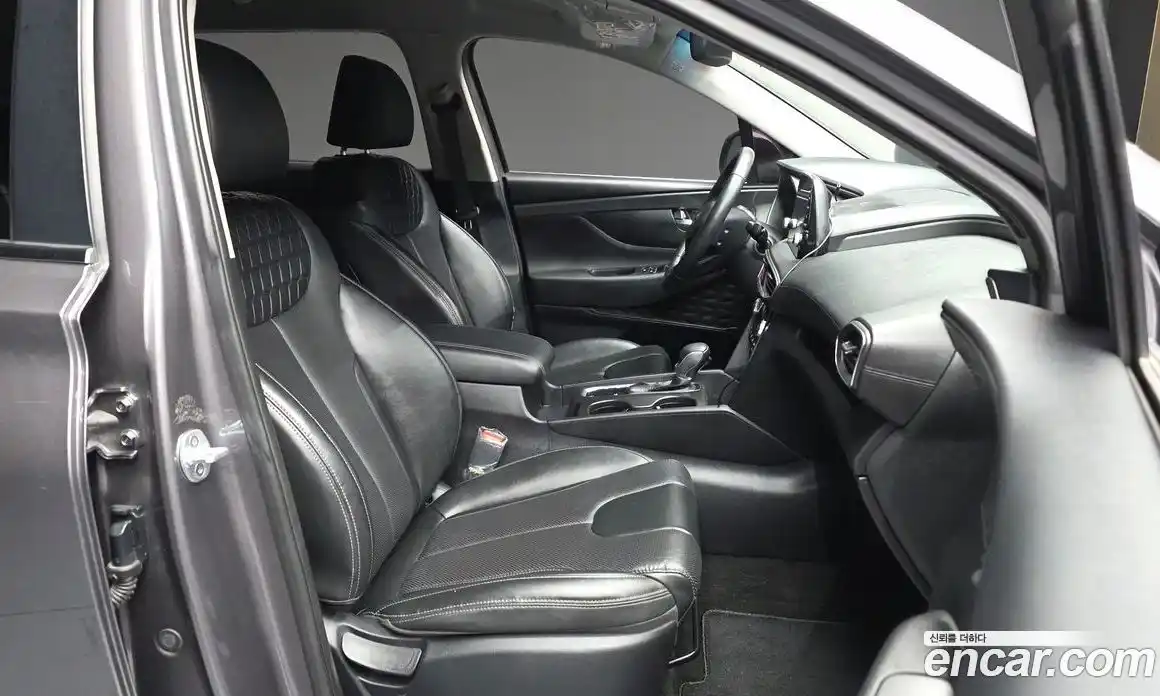 Hyundai Santa Fe 2019 2.0 гидро в Москве № 926939, фото 11