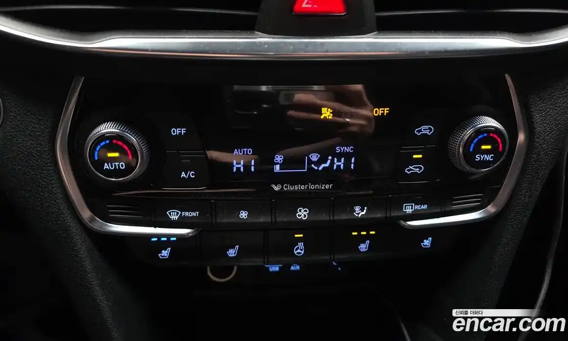 Hyundai Santa Fe 2019 2.0 гидро в Москве № 926939, фото 17