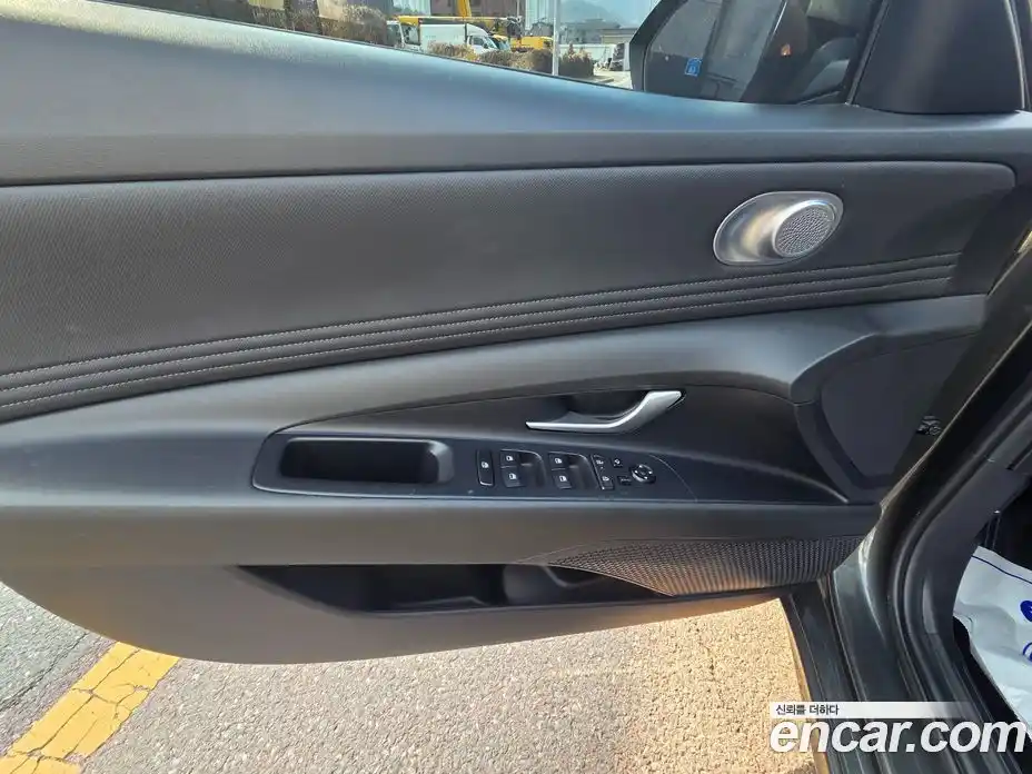 Hyundai Avante 2023 1.6 гидро в Москве № 927126, фото 11