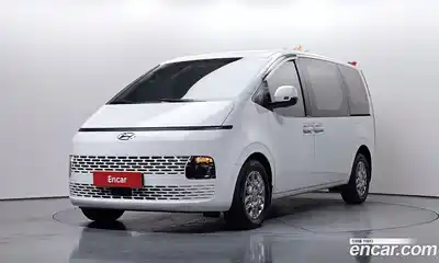 Hyundai Staria, 2023