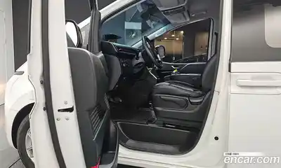 Hyundai Staria 2023 2.2 Автомат в Москве № 927193, миниатюра 10